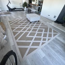 Rug And Ottoman 