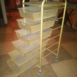 Gold Plated Metal Shelves For Any Use On Wheels 