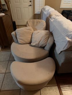 Swivel chair