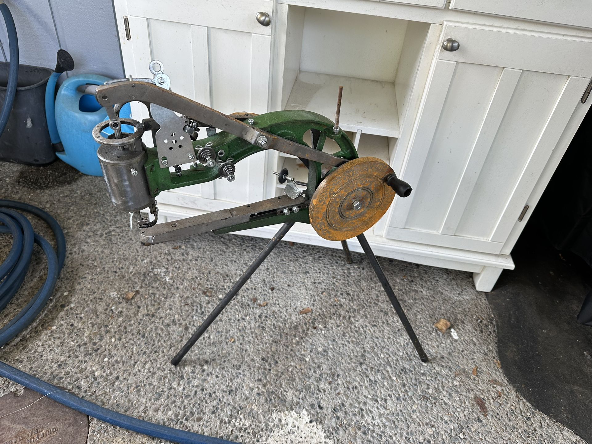 Cobbler Sewing Machine