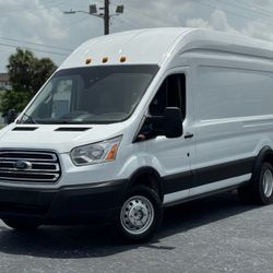 2017 Ford Transit