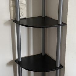 Corner shelf