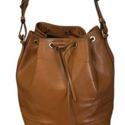 LOUIS VUITTON 100% AUTHENTIC  NOT THE PRICE!