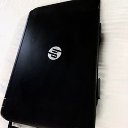 HP Laptop (GREAT CONDITION) Good First Laptop
