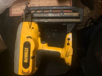 DeWalt finish nailer