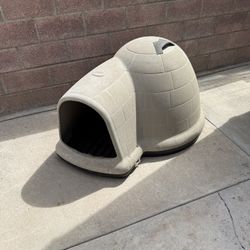 Dog house