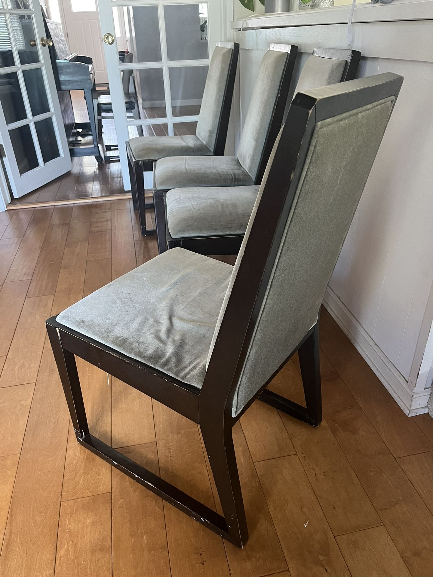 Free Dining Chairs for Sale in San Diego, CA OfferUp