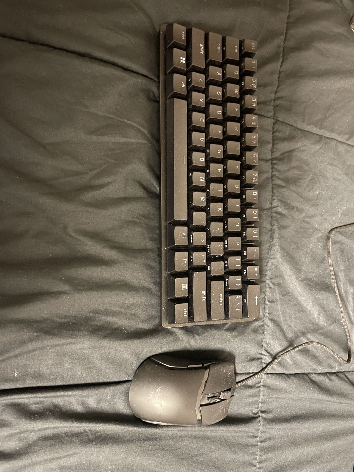 Gaming Accessories Keyboard Retails For (75$) Mouse(35$) Headphones (35$)