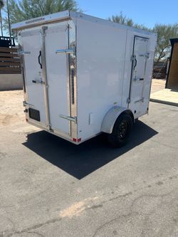 5 x 8 enclosed trailer