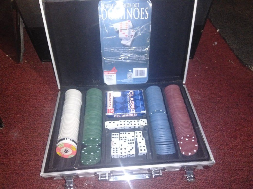 Poker set with dice Domino's cards chips