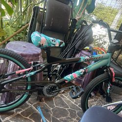 Kent Girls Bike 