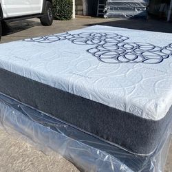Queen Bamboo Cool Gel Memory Foam!•••