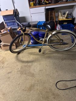 Huffy told cruiser bike/bycicle