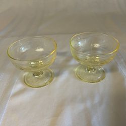 Hazel Atlas Cloverleaf  Yellow Sherbets (2)