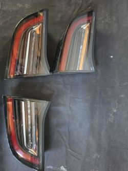 2021 _2023 Tesla Model 3 and Model Y sedans trunk light
