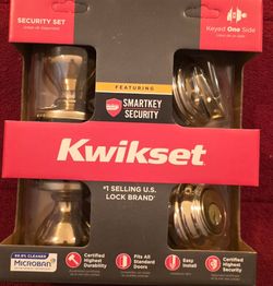 Quik Set door knob with deadbolt New
