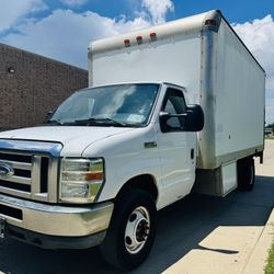 2014  FORD  E-450 box truck with tommy lift gate