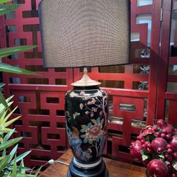 Vintage Beautiful Handpainted Table, Lamps