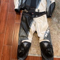 Motorcycle Jackets And Pants Racing Leathers