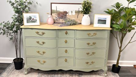 🚚Delivery  French Provincial Dresser (1) green