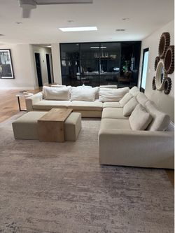 COUCH SECTIONAL