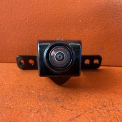 2021 2022 2023 Chevy  Tahoe/Suburban Front Grille Camera OEM