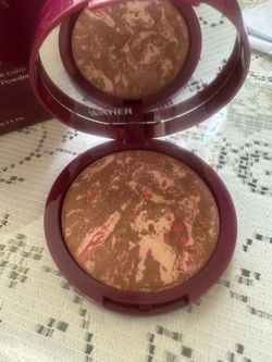 Waiter bronzer