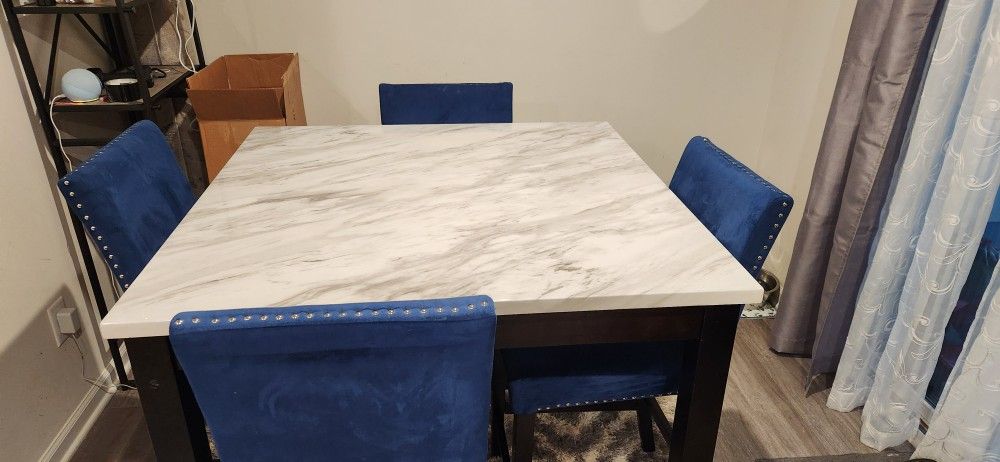 *****Marble Dining Room Table ( AS IS)*****