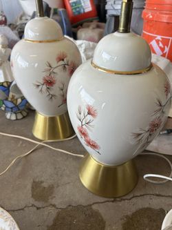 2 Vintage Lamps