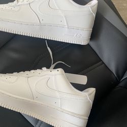 Nike Air Force 1’s White US Size 9.5 