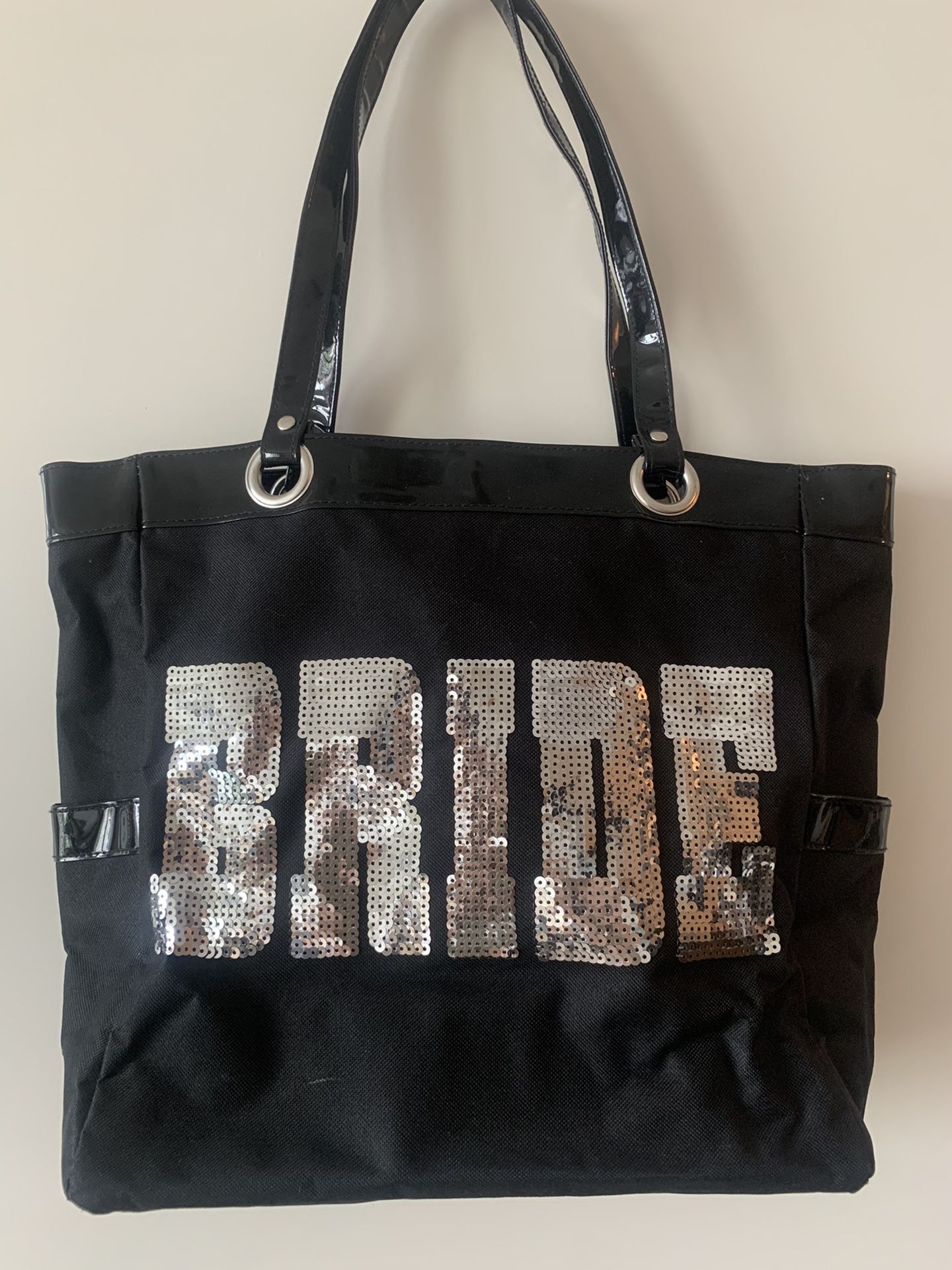 Bride tote