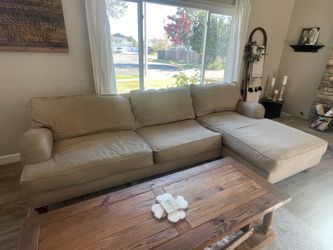 Couch With Chaise