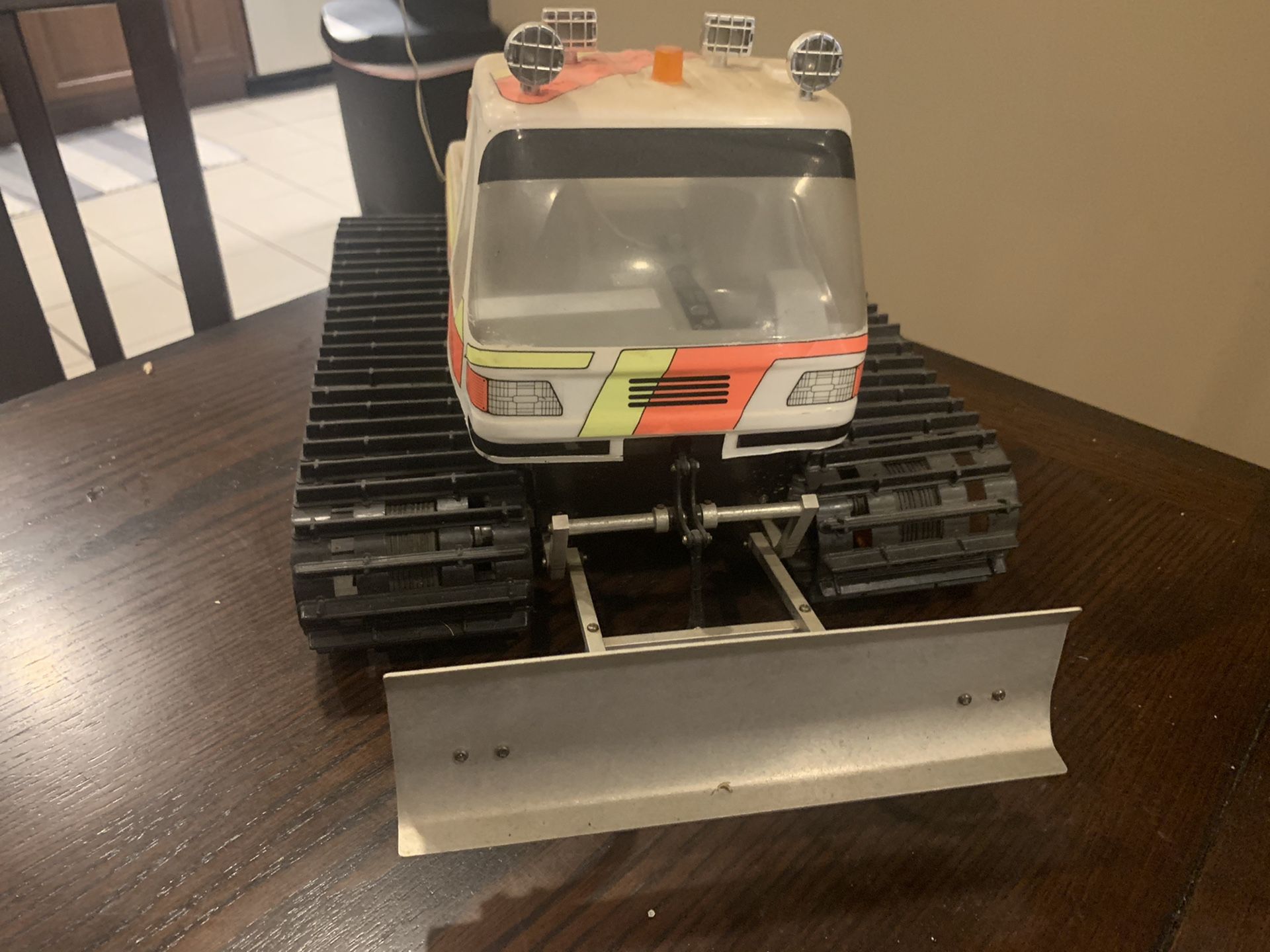 Kyosho Blizzard RC 1986