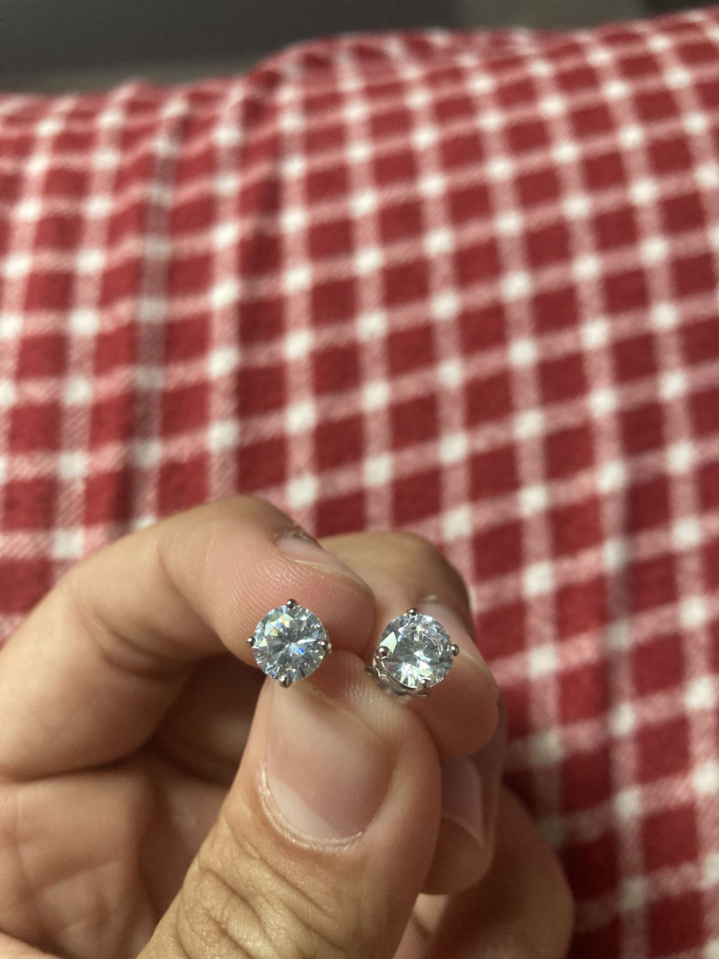 Earings