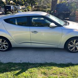 2016 Hyundai Veloster