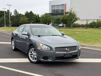 2010 Nissan Maxima