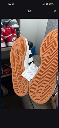 children's shoes