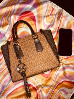 MK purse NEW