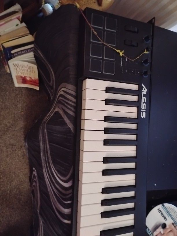 Alesis