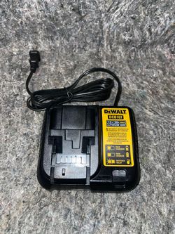 DEWALT CHARGER