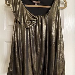 NWOT AV fancy blouse 