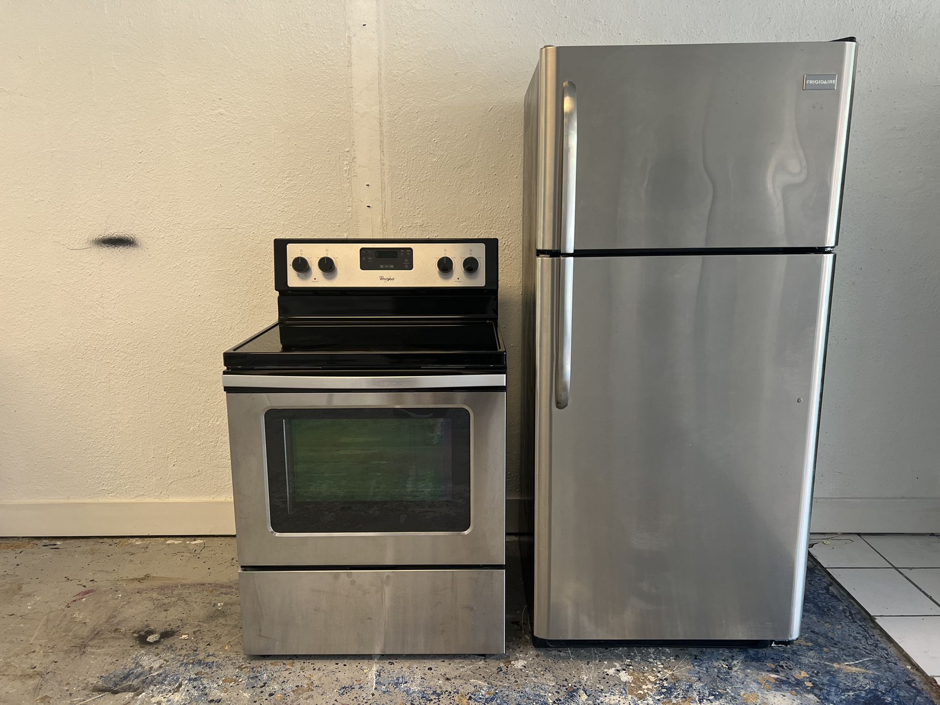 Refrigerador Y Estufa Con Garantía Incluida Entrega Y Instalación Disponible 