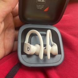 Powerbeats Pro