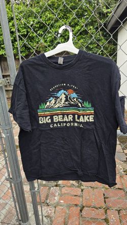 Tshirt.used.Xlarge.pick Up In EAST PASADENA