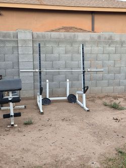 Weight rack and 200lbs