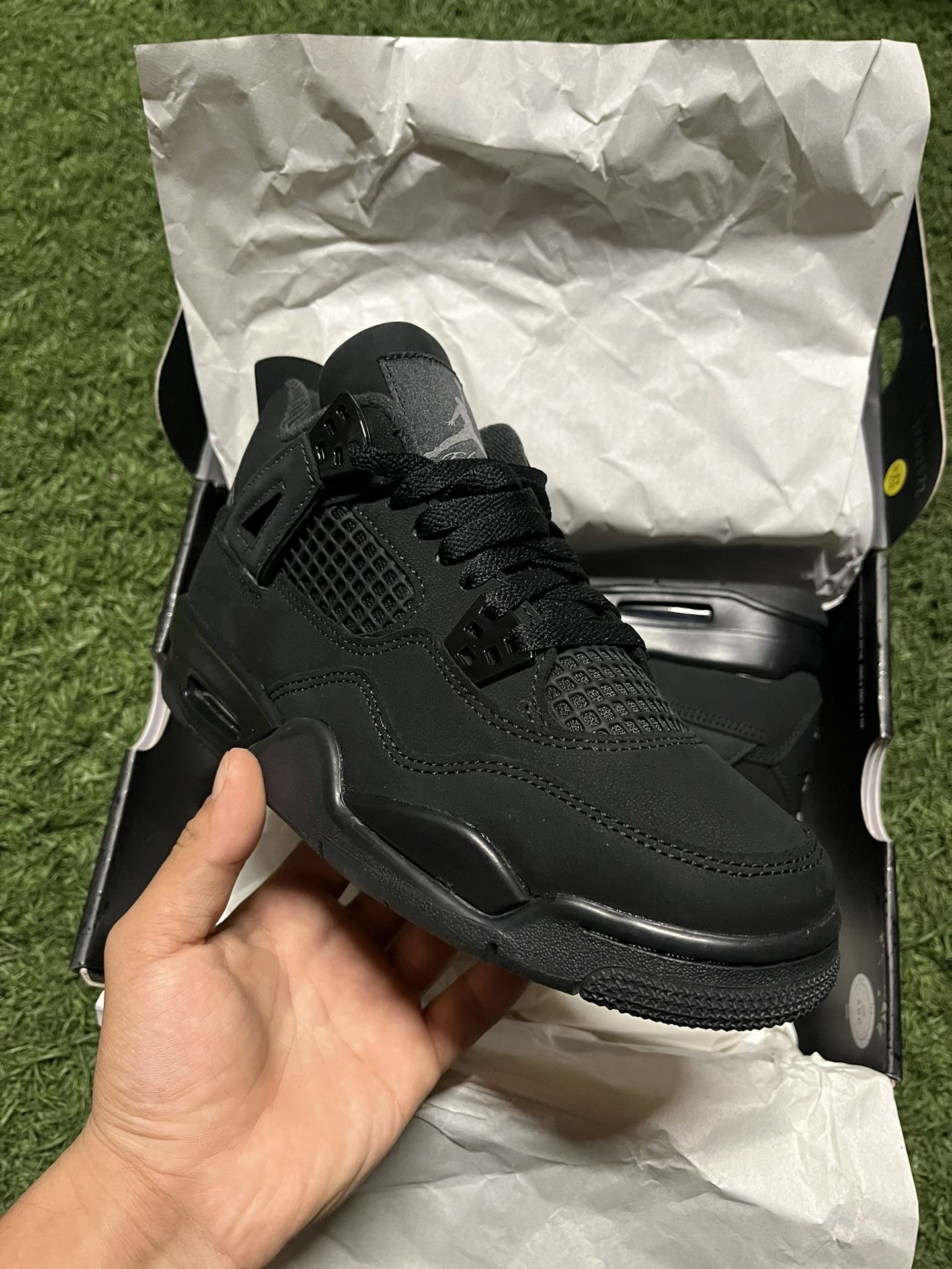 2025 Air Jordan 4 Retro ‘Black Cats’