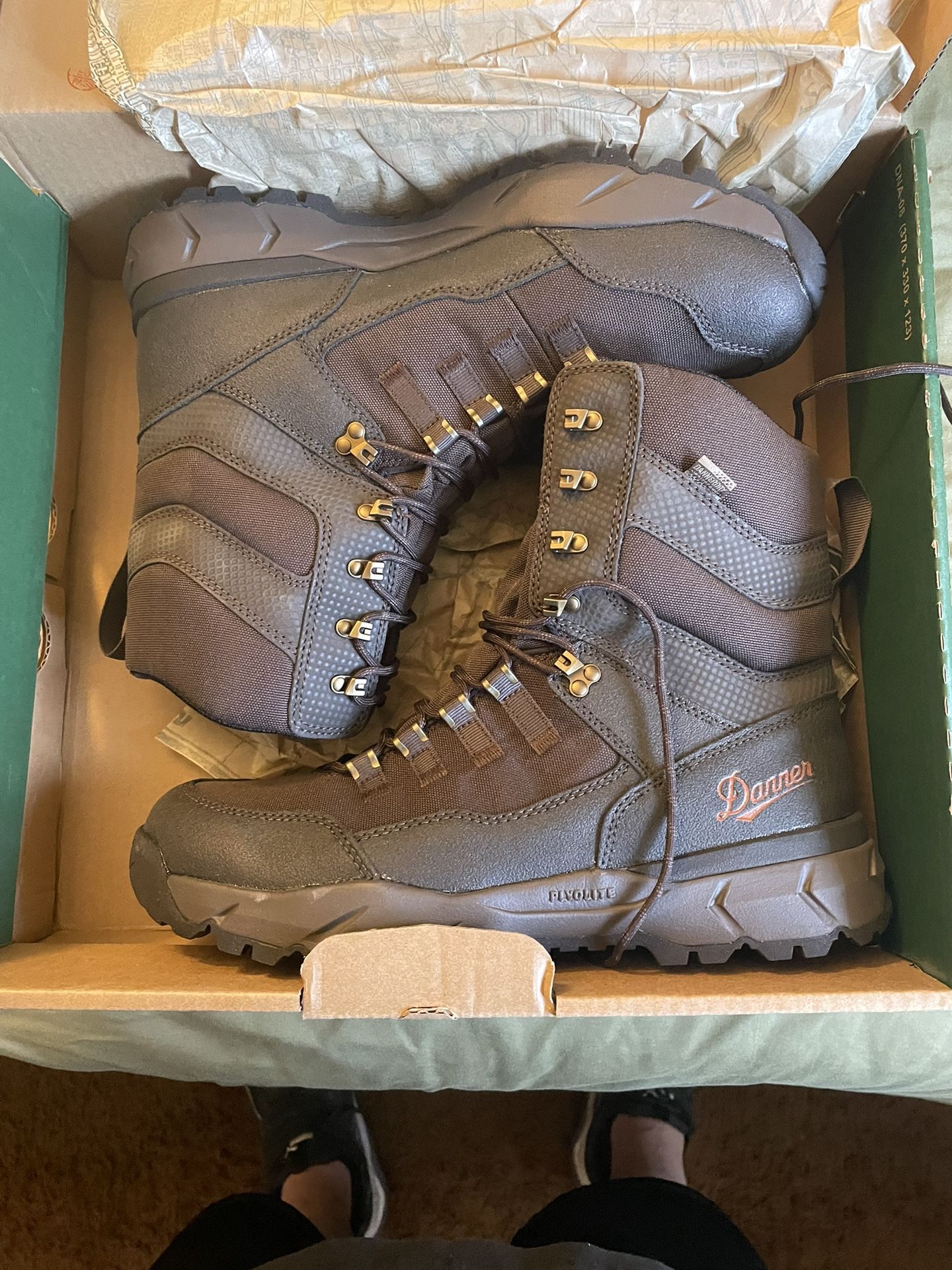 New In Box Mens Size 12 Danner Outdoor Hunting Boots