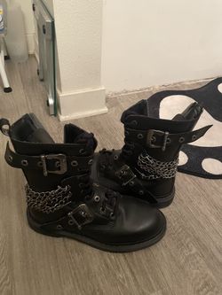 Demonia Bolt-250 Boots