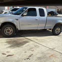 2000 Ford F-150