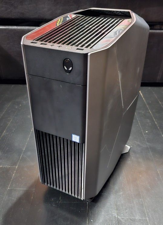 Alienware Aurora R7 Gaming PC GTX 1080